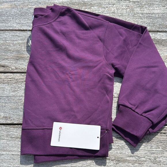 Lululemon Perfectly Oversized Cropped French Terry sweatshirt purple size 4 NWT - Picture 1 of 9